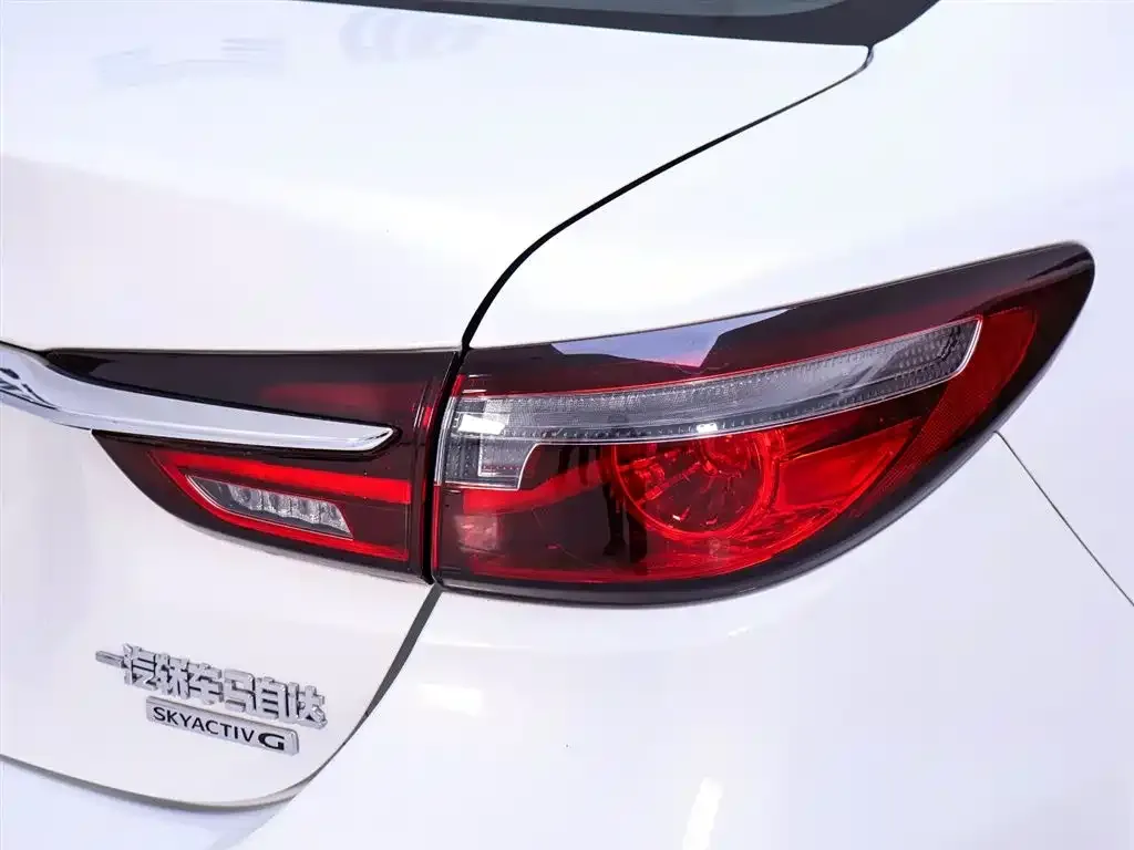 Mazda Atenza — фото 4