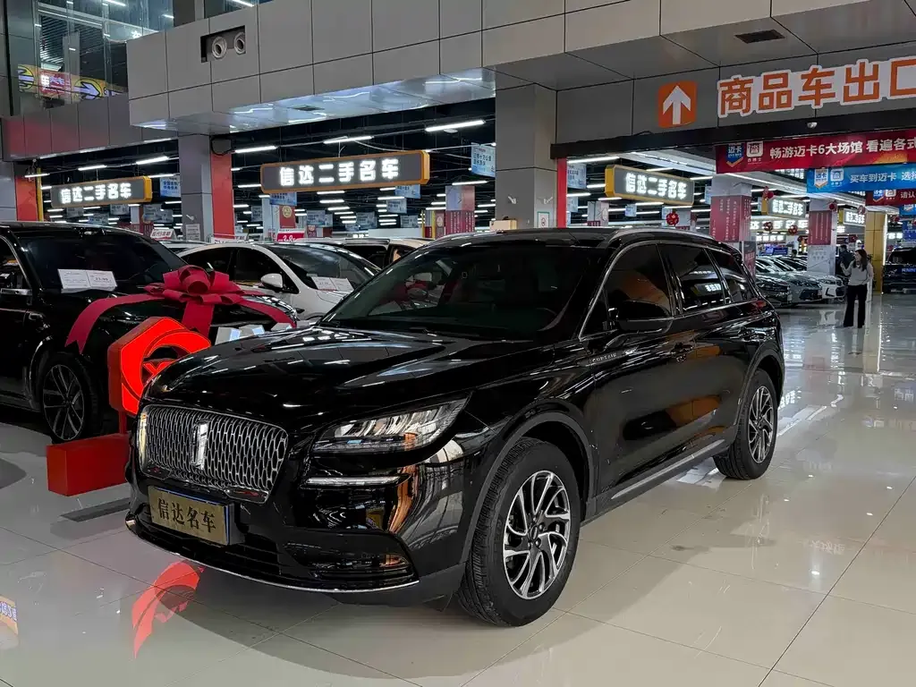Lincoln Corsair 2021 из CN, фото 1