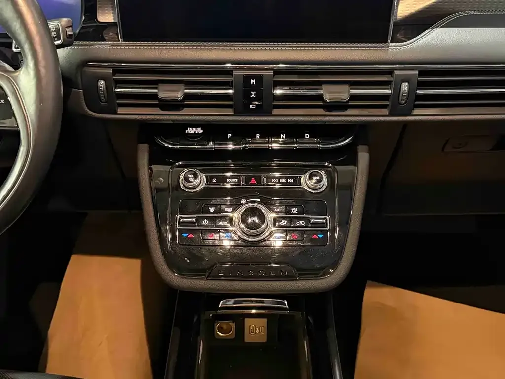 Lincoln Corsair 2021 из CN, фото 6