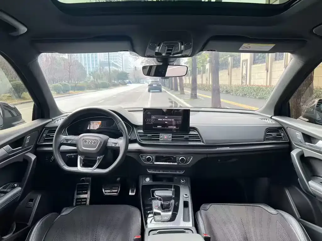 Audi Q5L 2025 из CN, фото 5