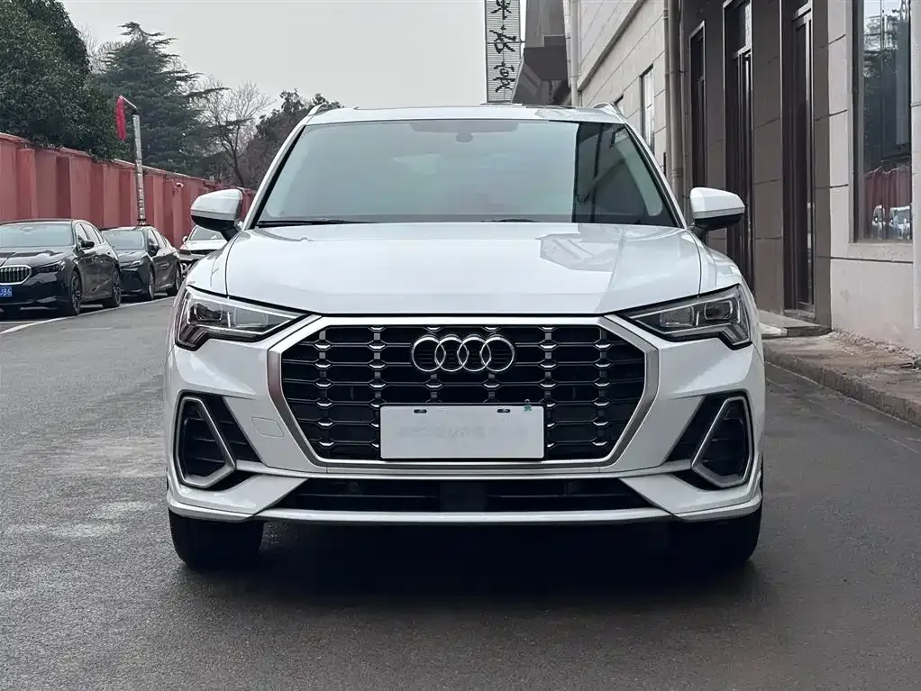 Audi Q3 2022 из CN, фото 7