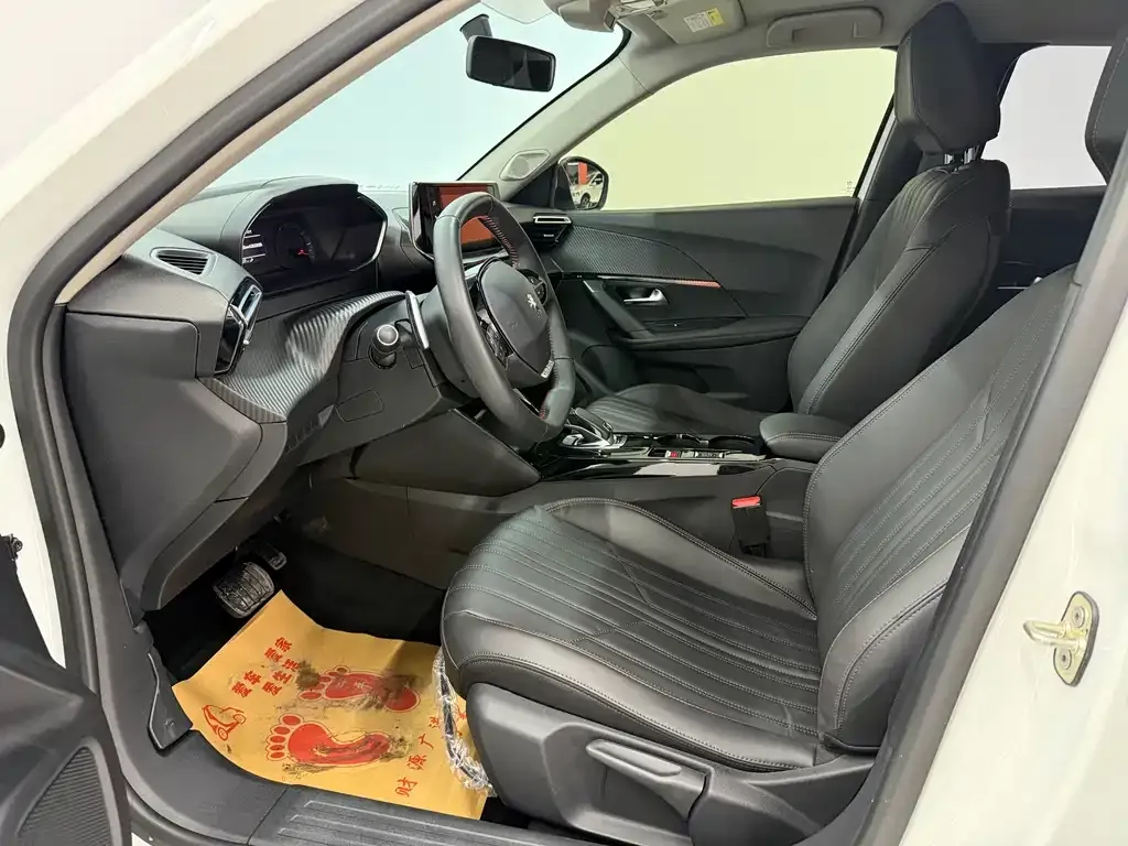 Peugeot 2008 2021 из CN, фото 3