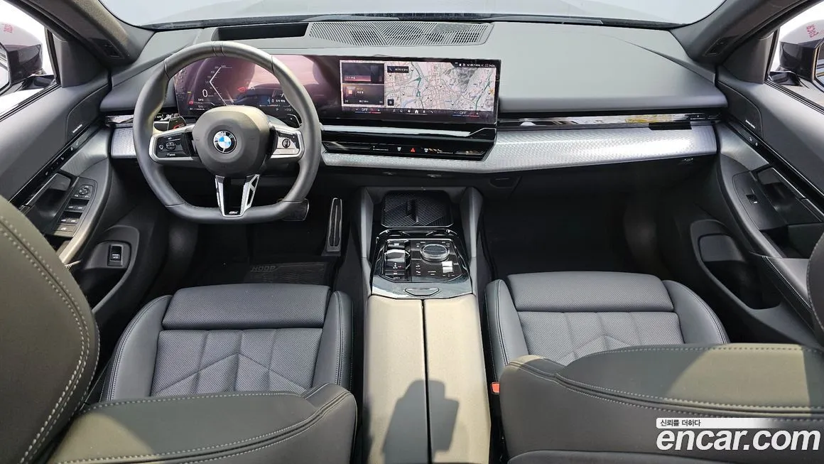BMW 5-Series — фото 10