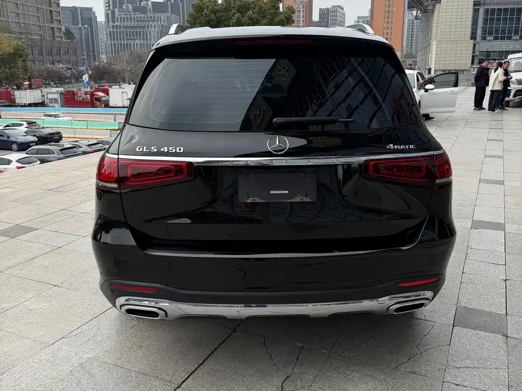 Mercedes-Benz GLS — фото 10