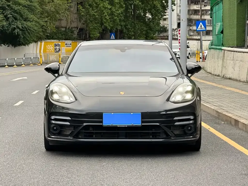 Porsche Panamera — фото 8