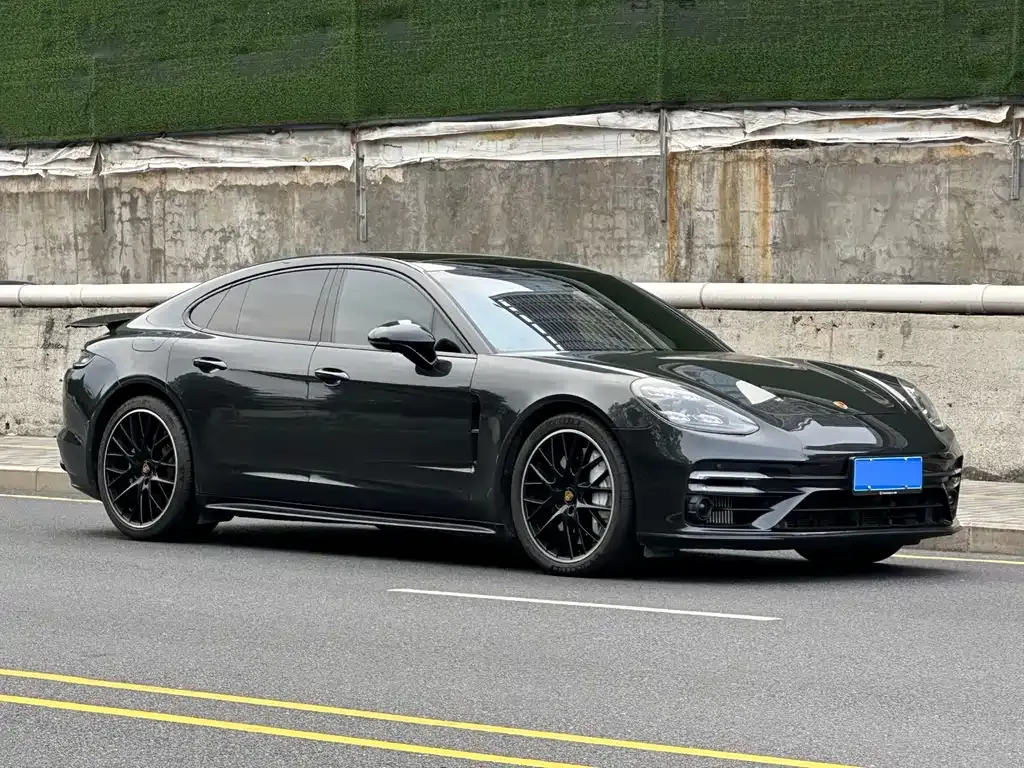 Porsche Panamera — фото 6