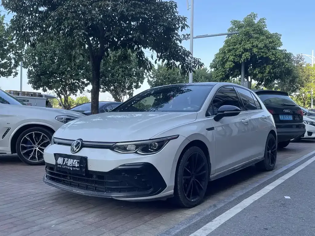 Volkswagen Golf 2022 из CN, фото 1