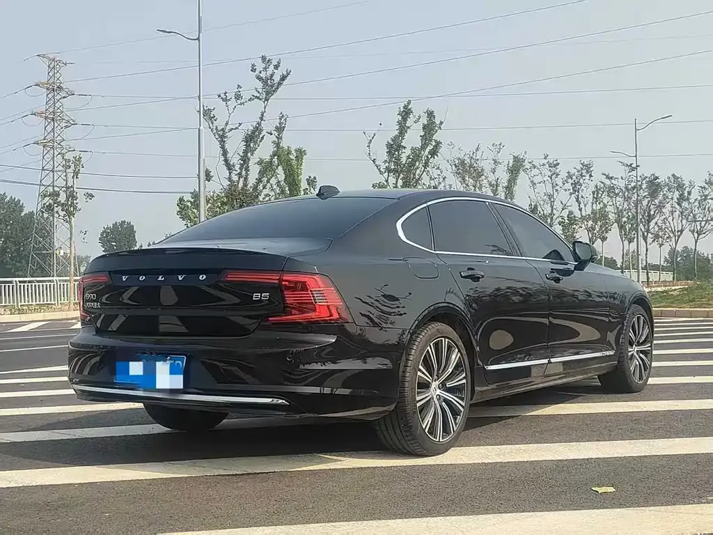 Volvo S90 — фото 4