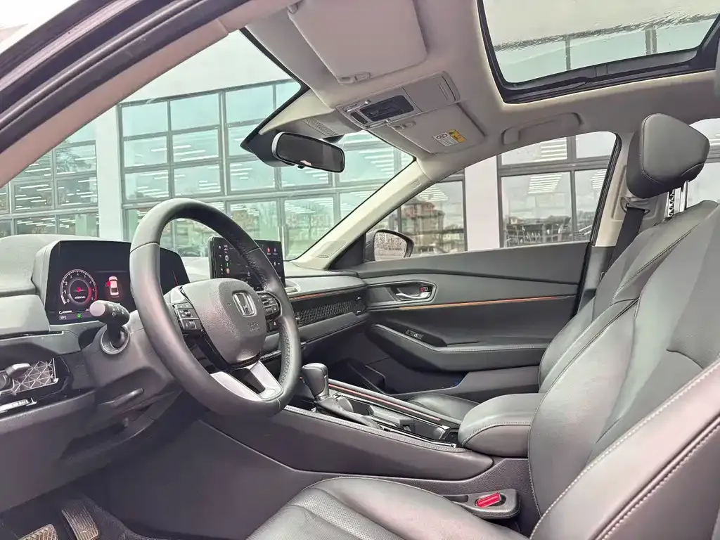 Honda Accord 2024 из CN, фото 2