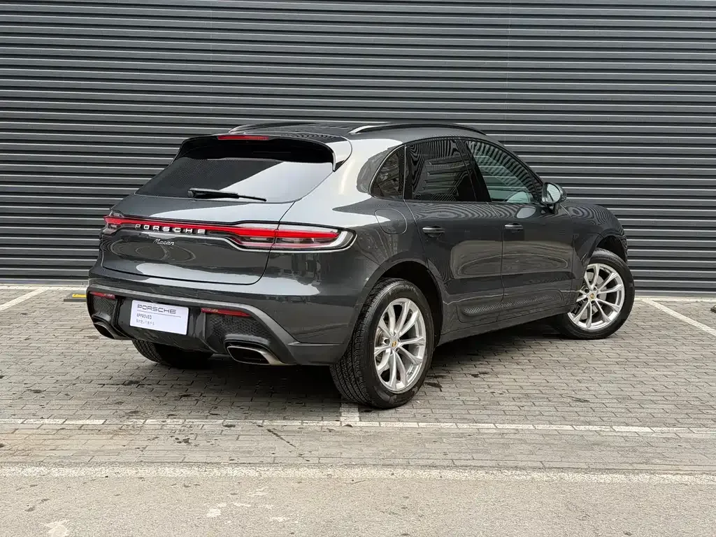 Porsche Macan — фото 10