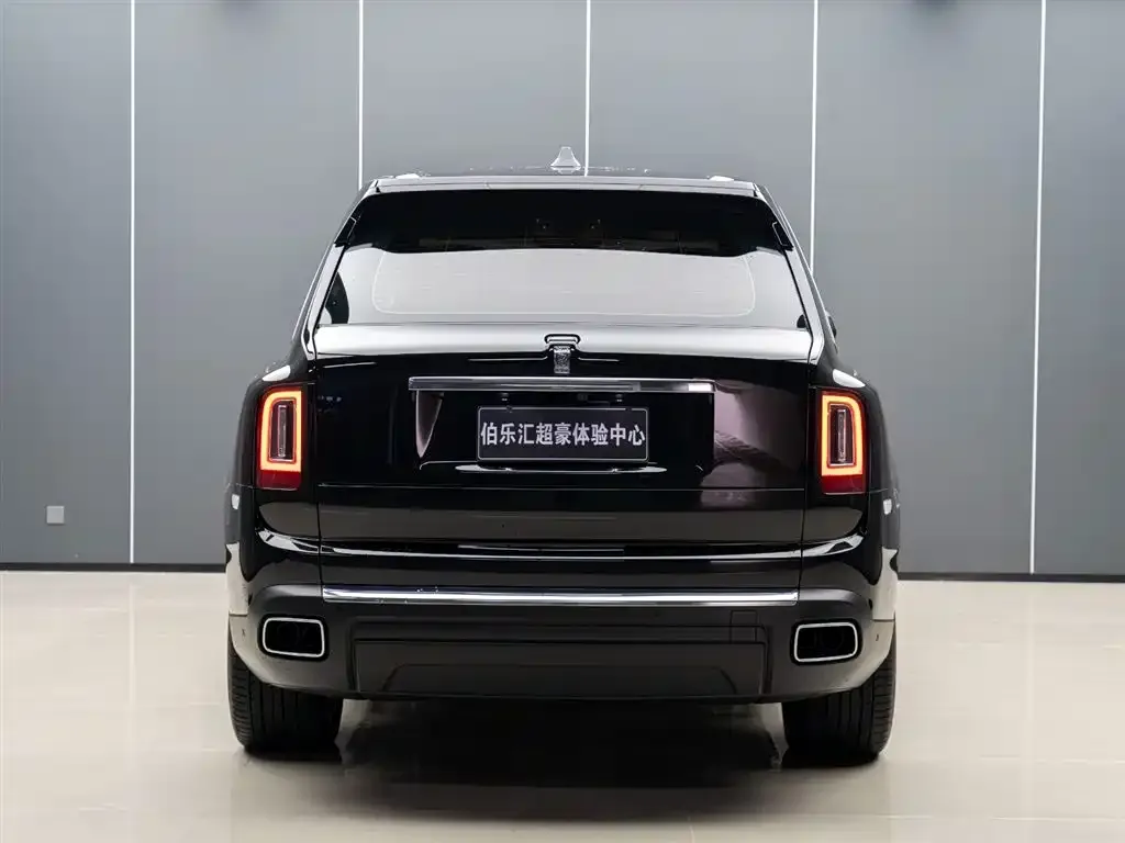 Rolls-Royce Cullinan 2023 из CN, фото 3