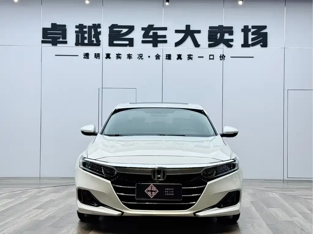 Honda Accord — фото 3