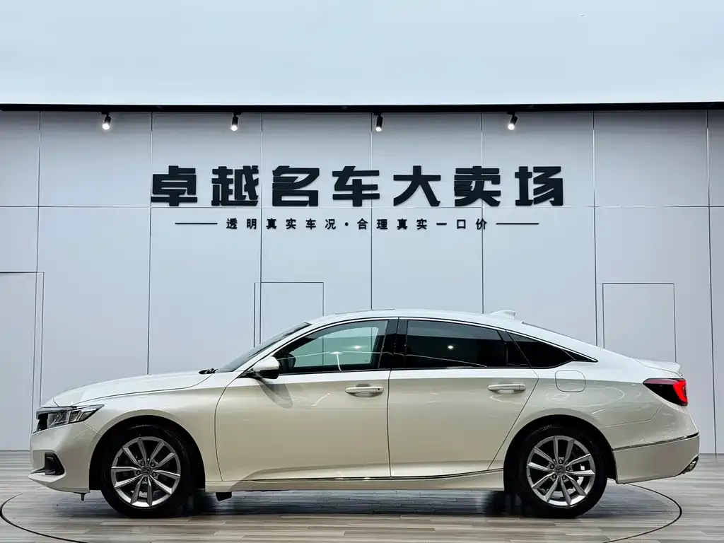 Honda Accord — фото 2