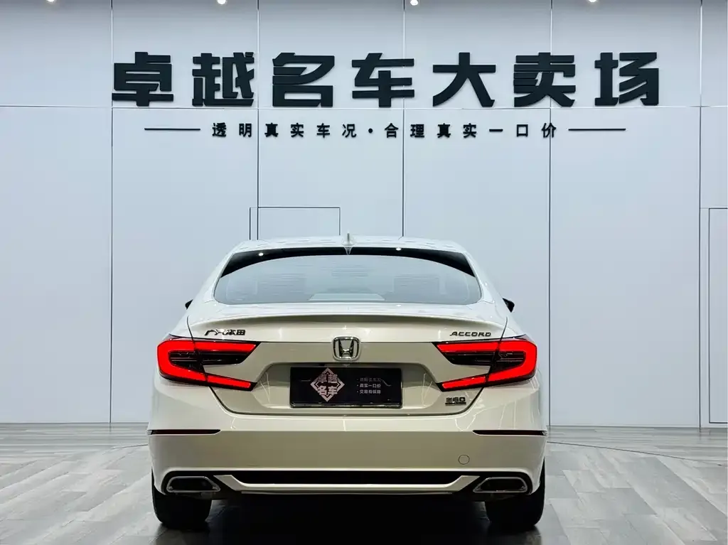 Honda Accord — фото 4