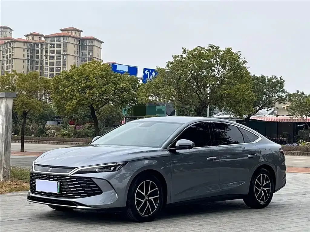 BYD Qin L — фото 5
