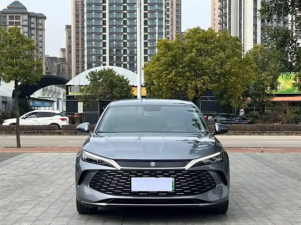 BYD Qin L — фото 3
