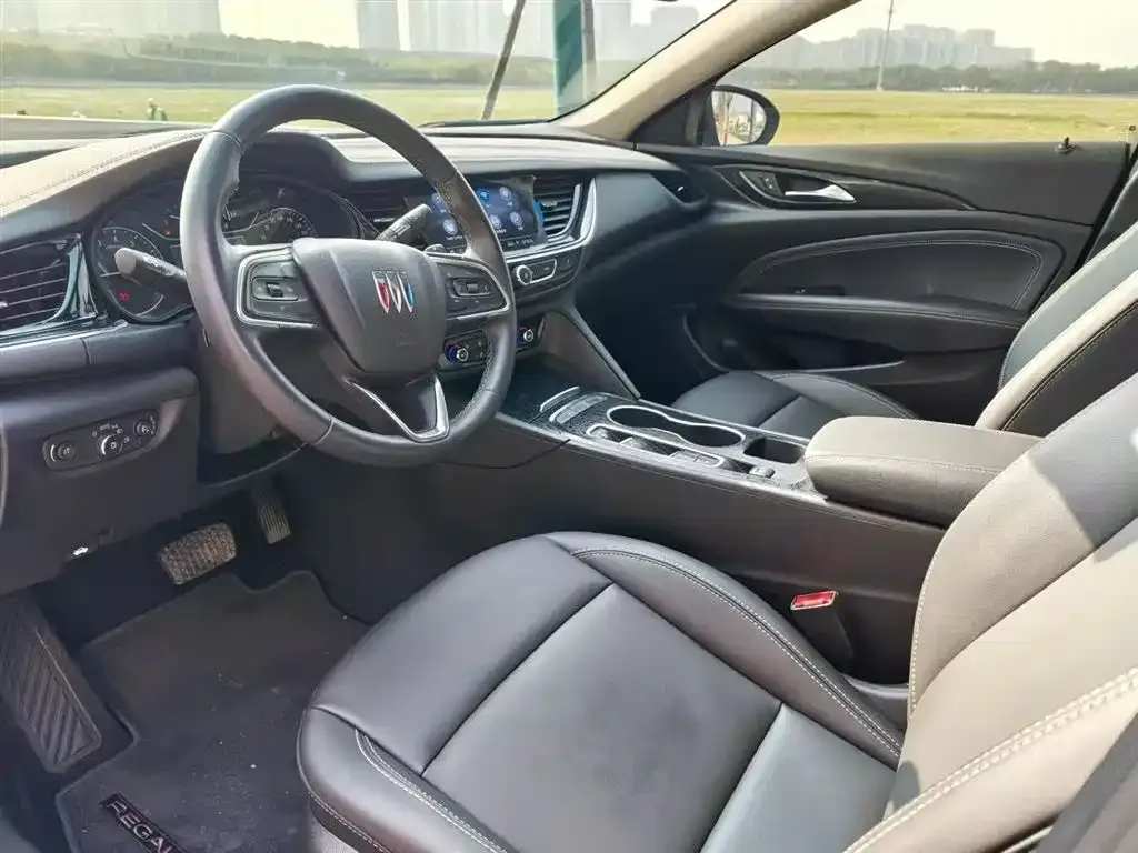 Buick Regal — фото 5