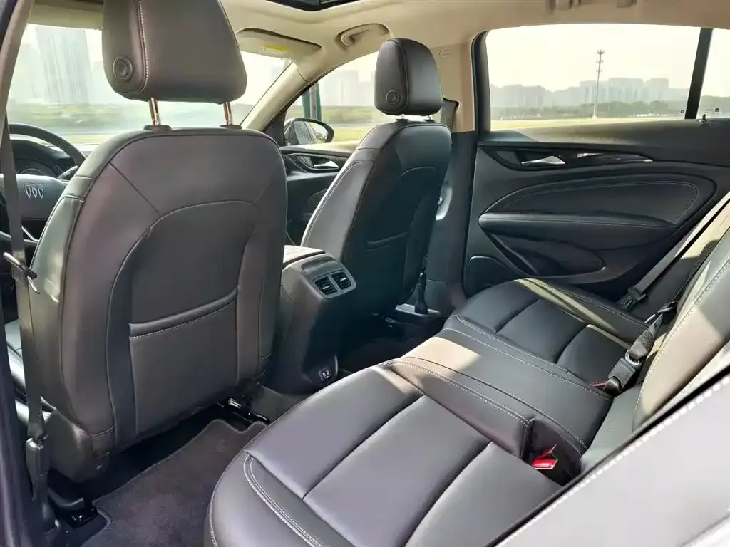 Buick Regal — фото 4