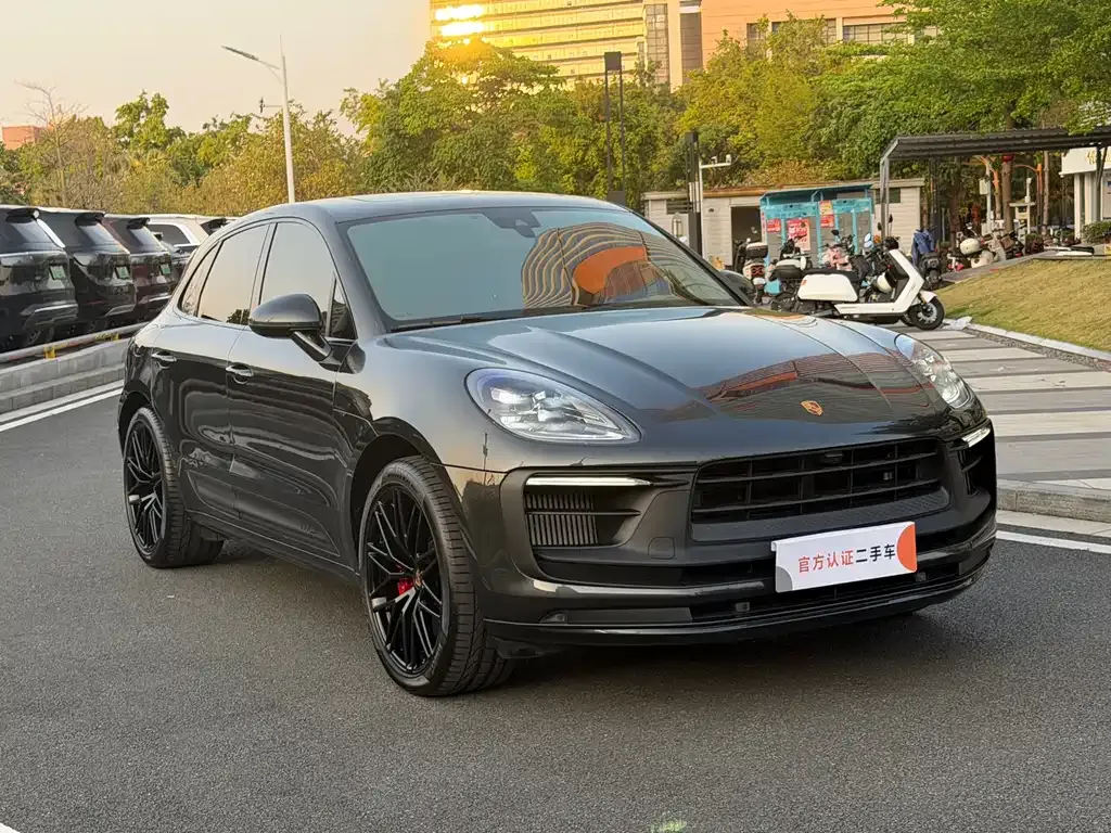 Porsche Macan — фото 10