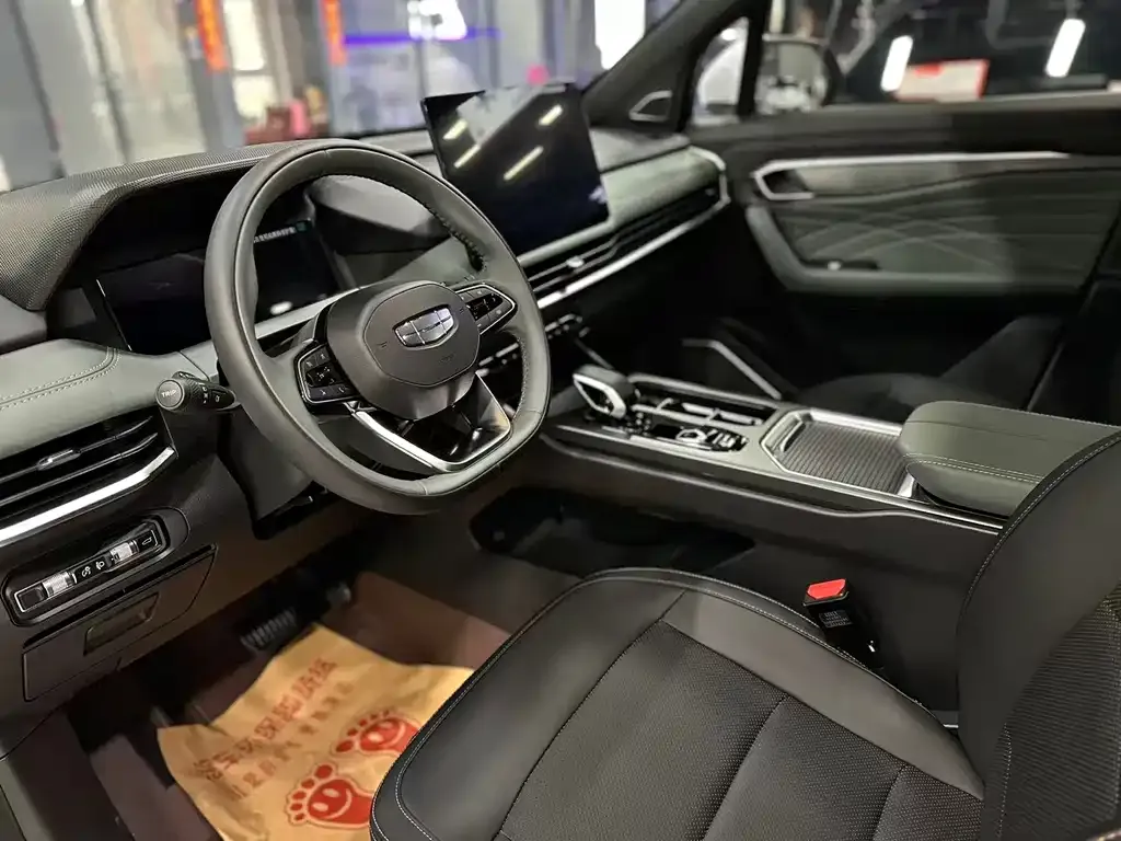 Geely Haoyue L 2024 из CN, фото 9