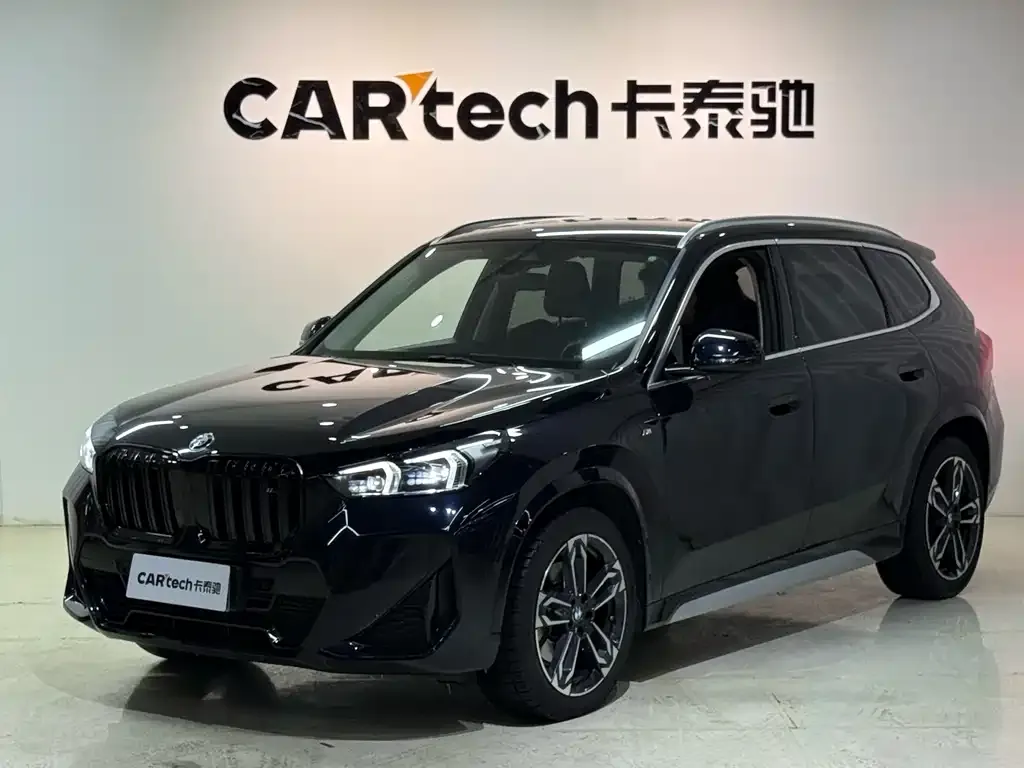 BMW X1 — фото 1