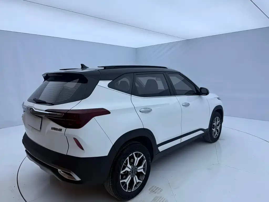 Kia KX3 2021 из CN, фото 9