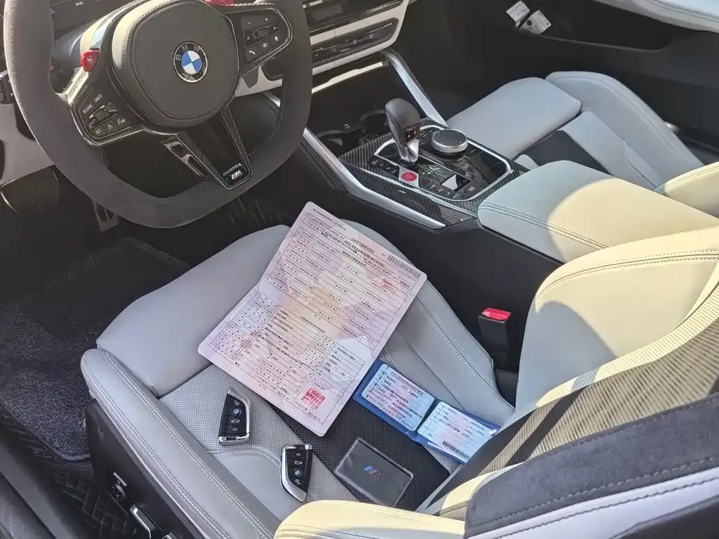 BMW M4 2025 из CN, фото 3