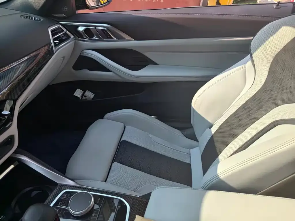 BMW M4 2025 из CN, фото 2