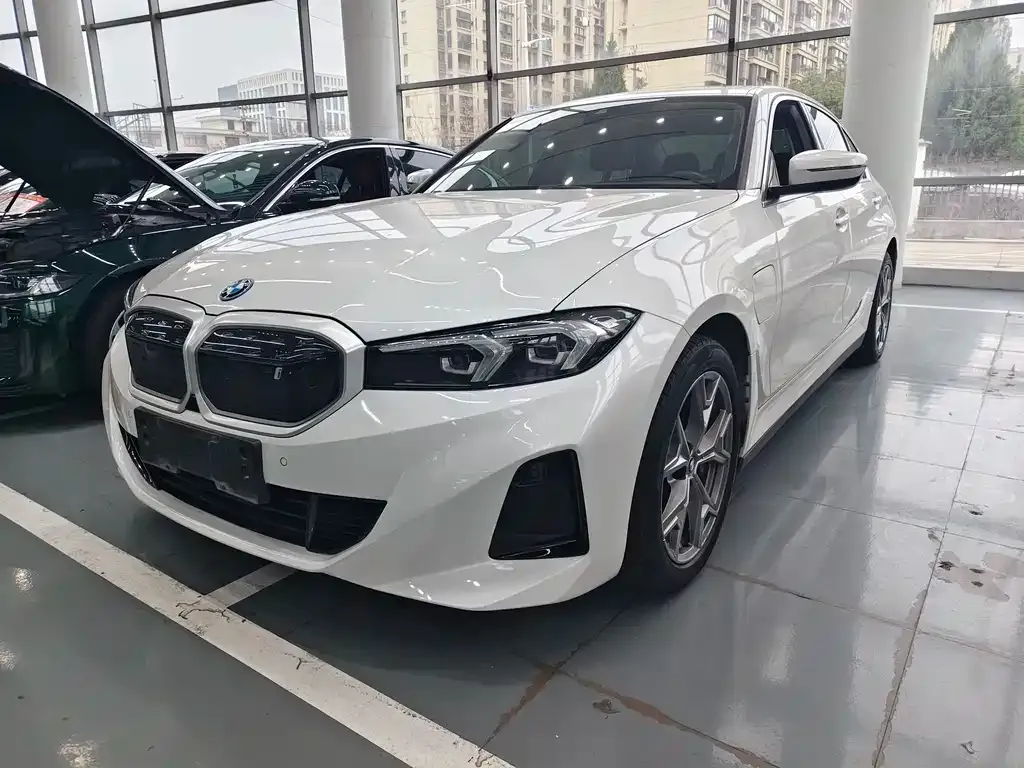 BMW i3 2023 из CN, фото 1