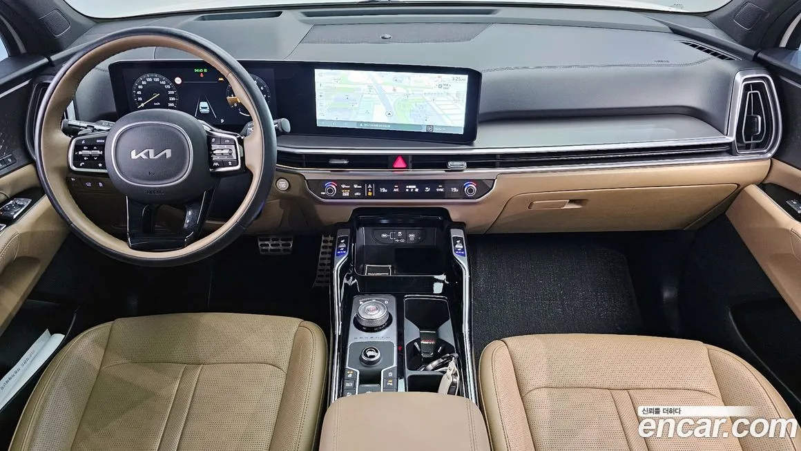 Kia Sorento — фото 8