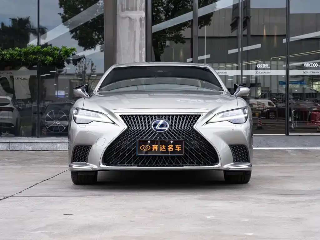 Lexus LS 2021 из CN, фото 2