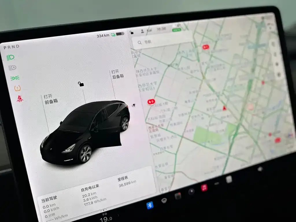 Tesla Model Y — фото 4