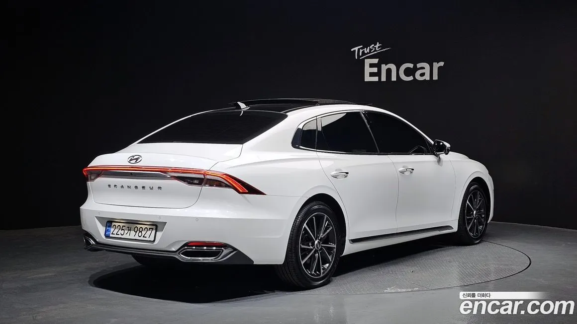 Hyundai Grandeur 2023 из KR, фото 7