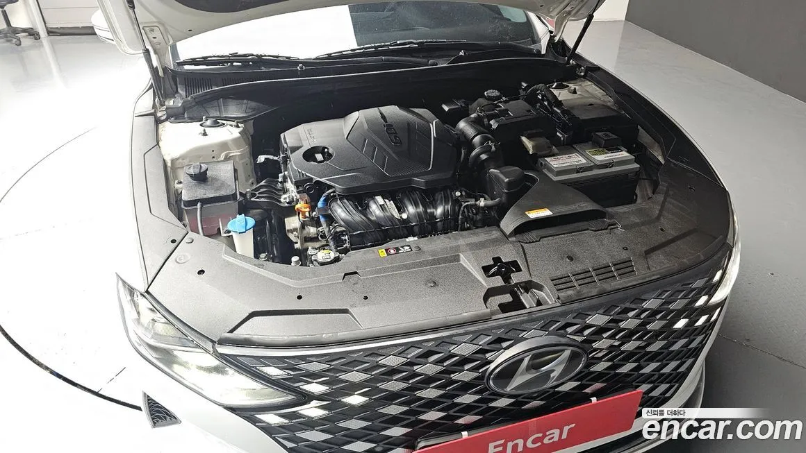Hyundai Grandeur 2023 из KR, фото 8