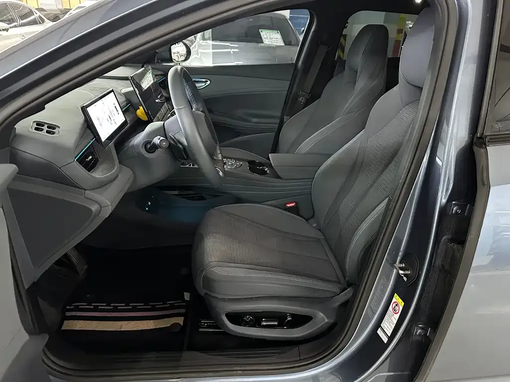 BYD Seal 06GT — фото 7
