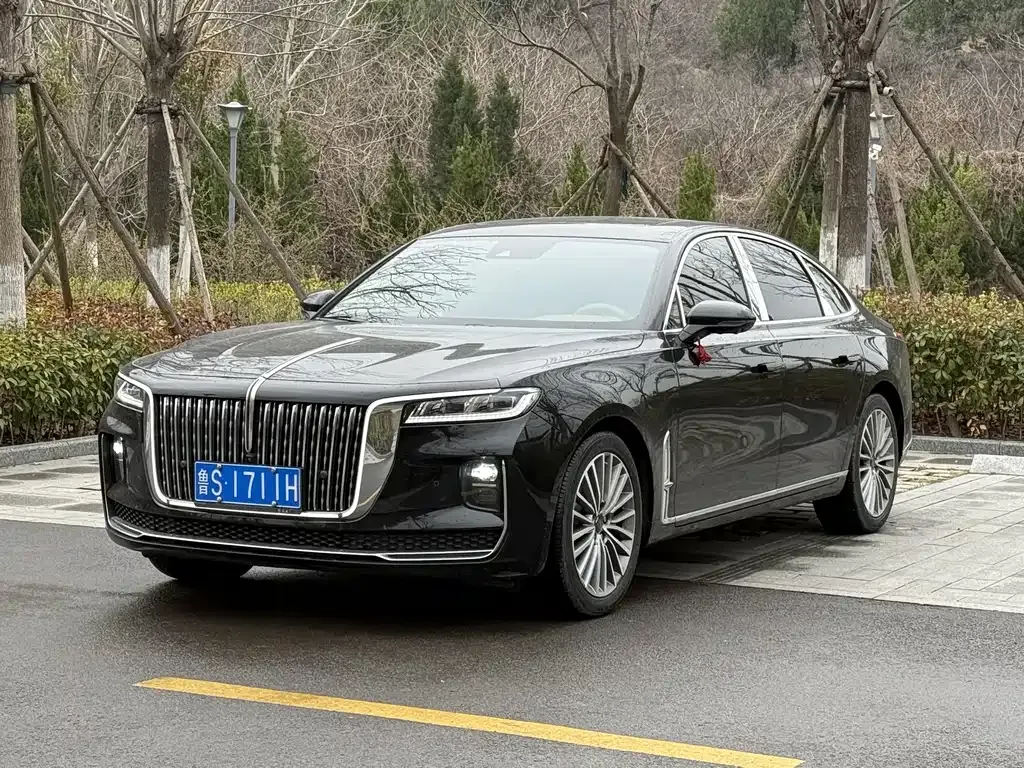 Hongqi H9 — фото 1