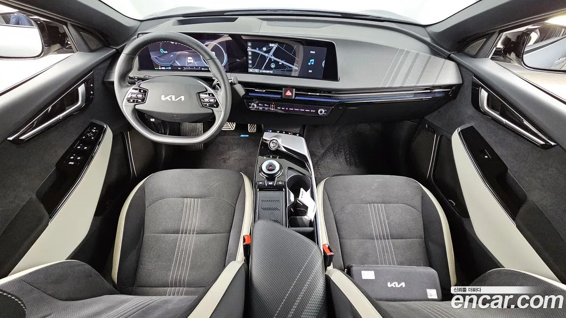 Kia EV6 — фото 9
