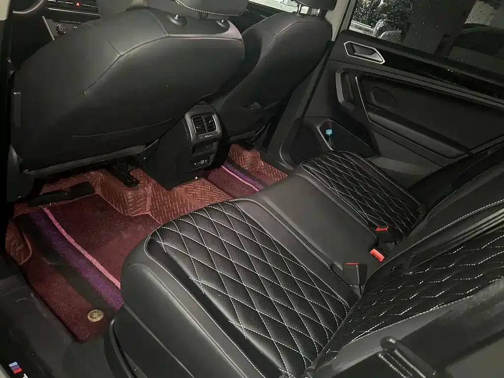Volkswagen Tiguan L 2022 из CN, фото 5