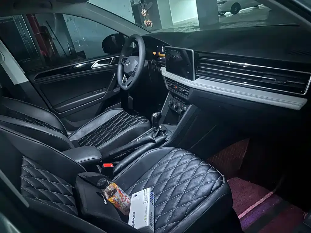 Volkswagen Tiguan L 2022 из CN, фото 8