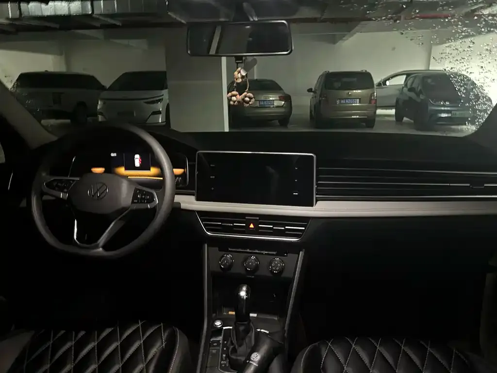 Volkswagen Tiguan L 2022 из CN, фото 3