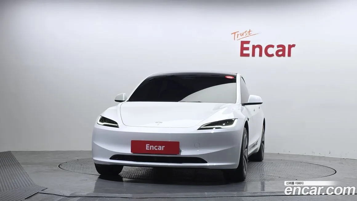 Tesla Model 3 2024 из KR, фото 8