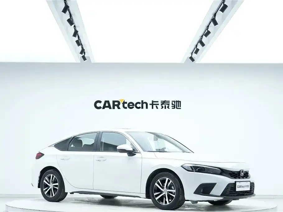 Honda Civic — фото 10
