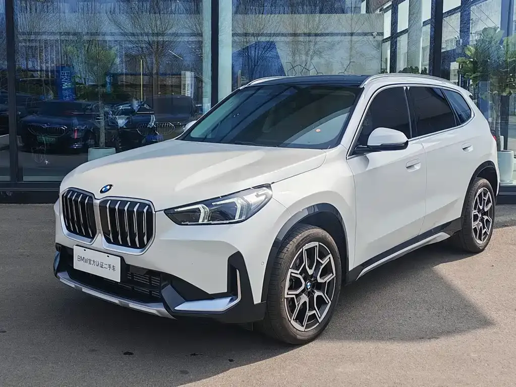 BMW X1 sDrive25Li X Design