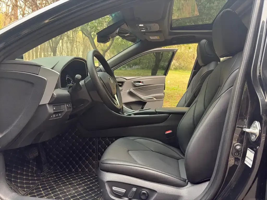 Toyota Avalon 2023 из CN, фото 5