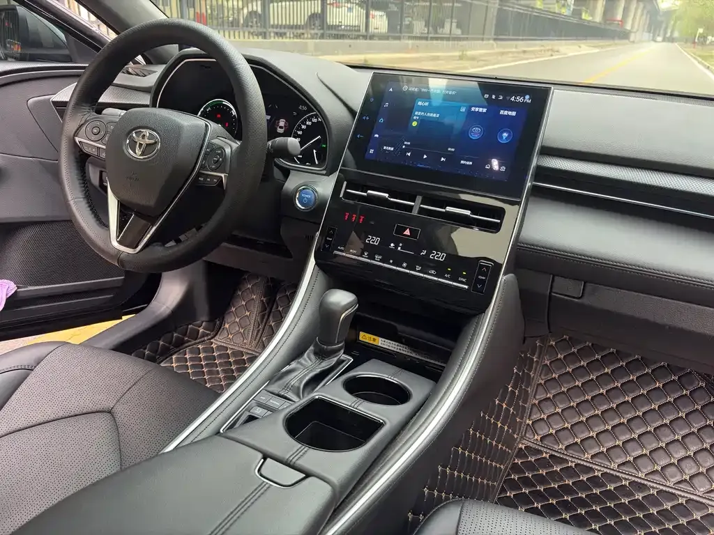Toyota Avalon 2023 из CN, фото 10