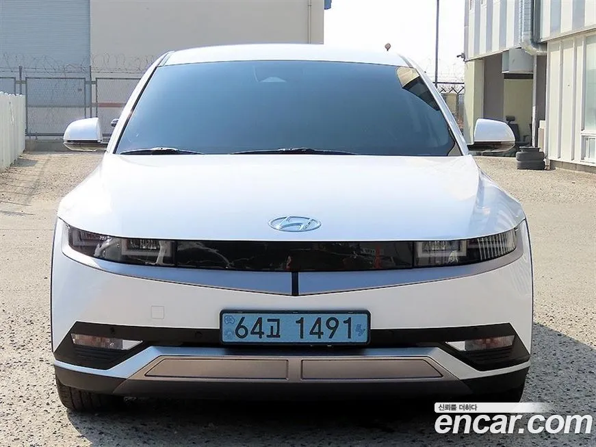Hyundai Ioniq5 — фото 1