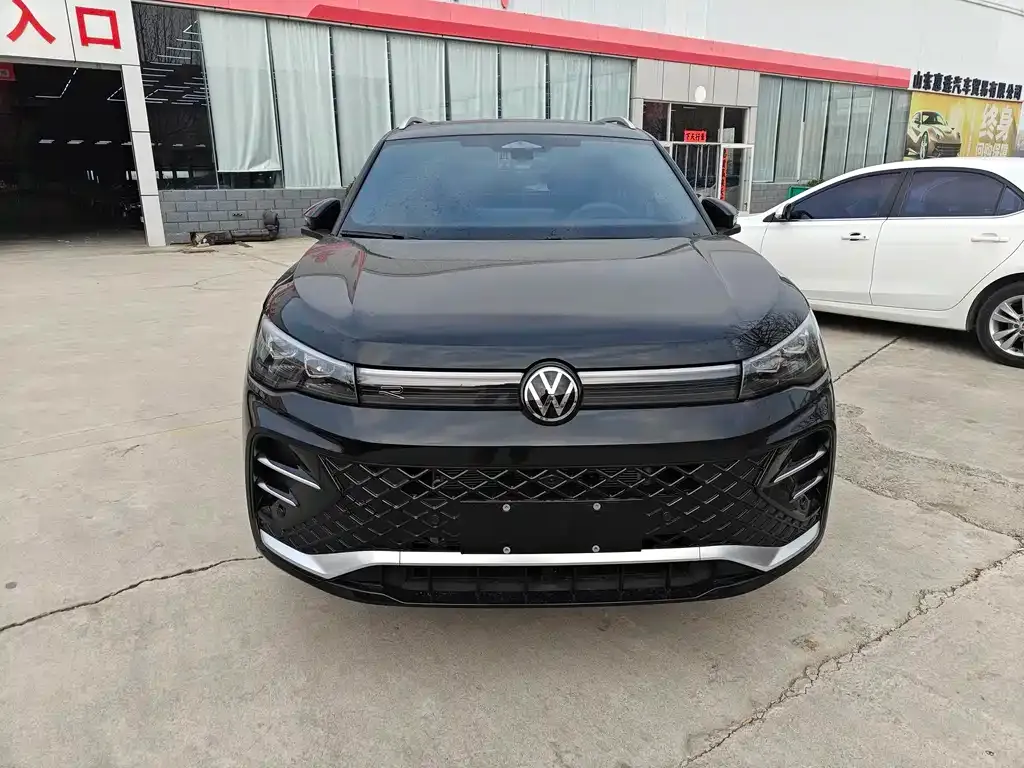 Volkswagen Tiguan L 2025 из CN, фото 1