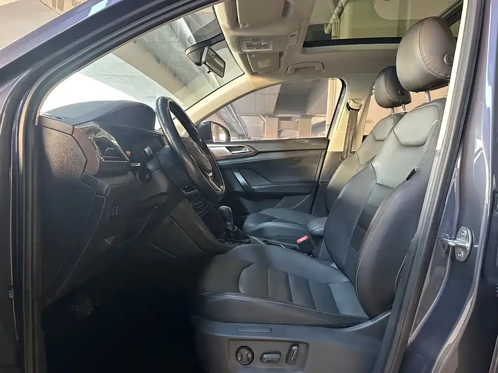 Volkswagen Tharu 2022 из CN, фото 3