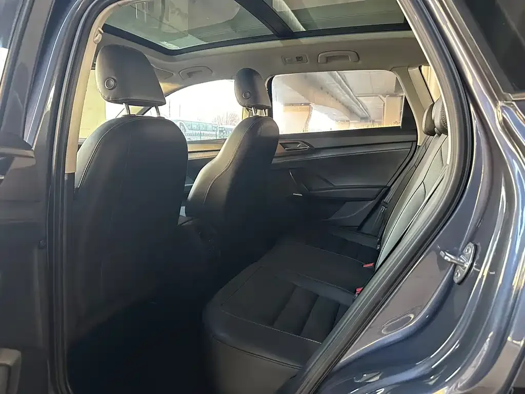 Volkswagen Tharu 2022 из CN, фото 6