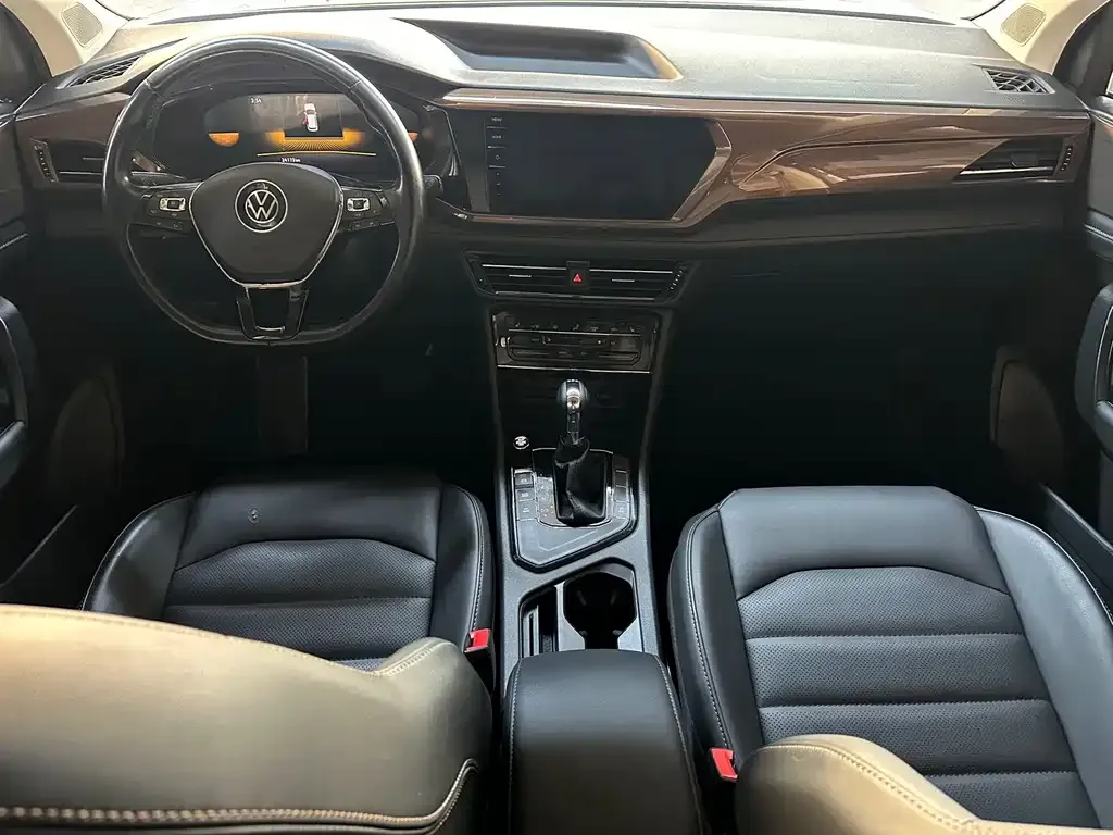 Volkswagen Tharu 2022 из CN, фото 7
